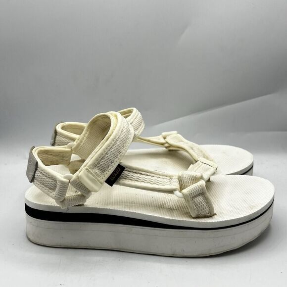 Teva Universal Mesh Print Strap Platform Womens 8 White Outdoors Sandals 1102451 - Picture 1 of 11